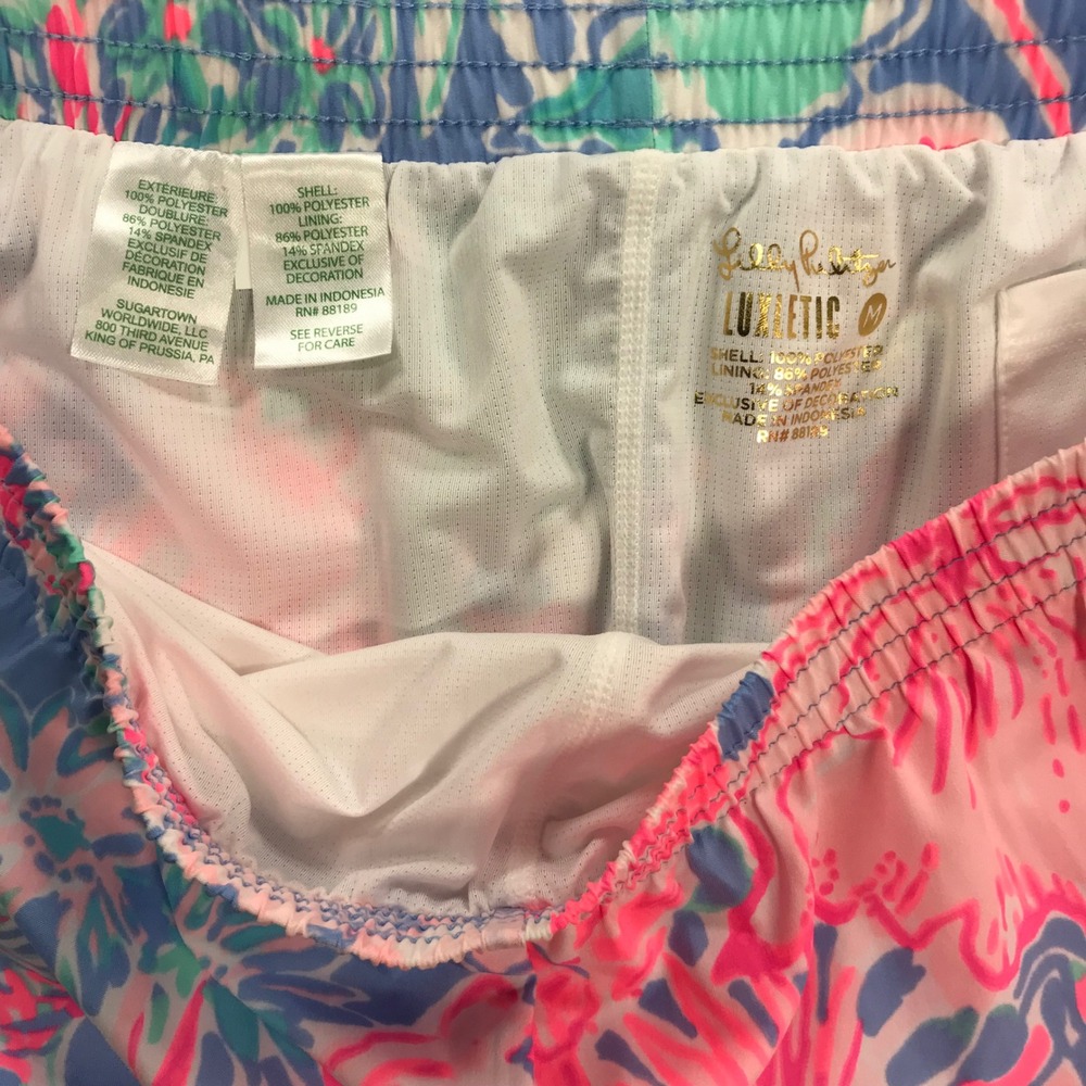 Lilly Pulitzer Luxletic Ocean Trail Shorts Pink Blue Floral Athletic Medium - Picture 3 of 7